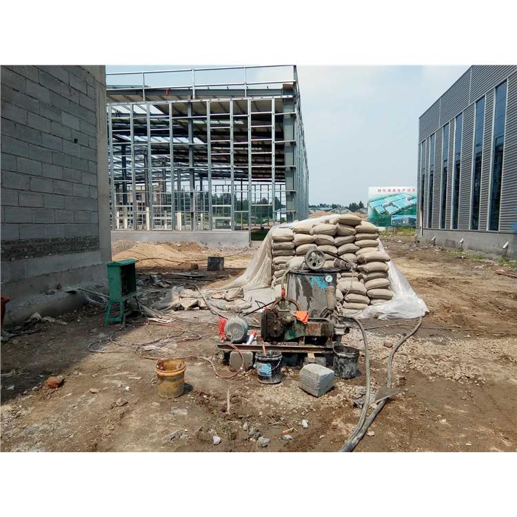 南开乡地基下沉注浆加固施工